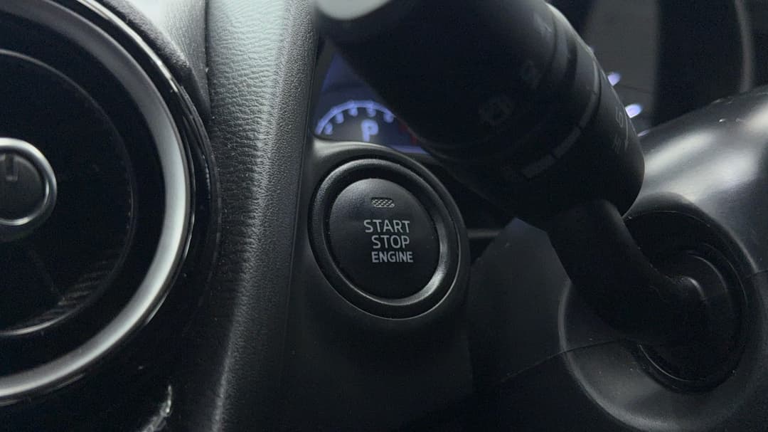2017 Mazda 2 Maxx, Automatic, 94197 km, Keyless / Button Start