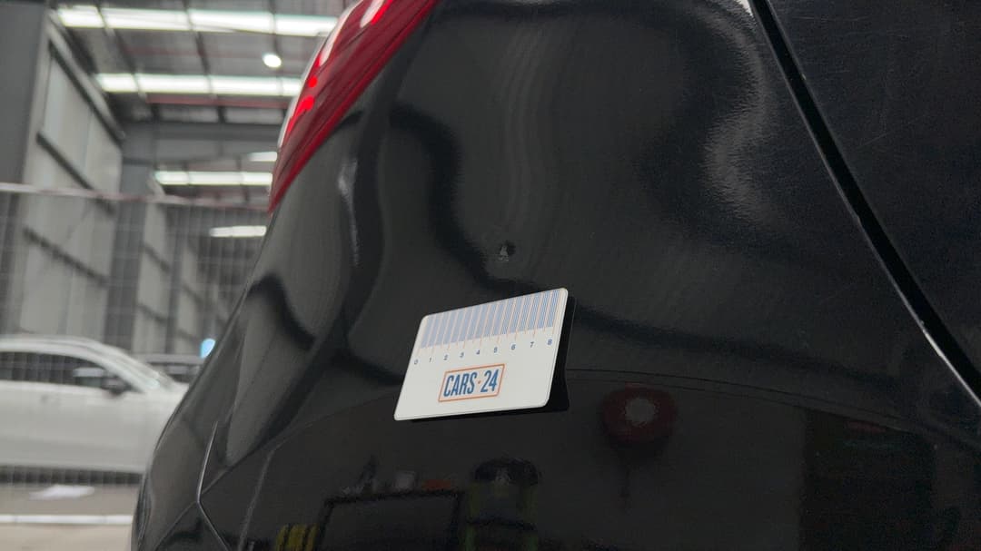 2017 Mazda 2 Maxx, Automatic, 94197 km, Quarter Panel Rear RHS Dent