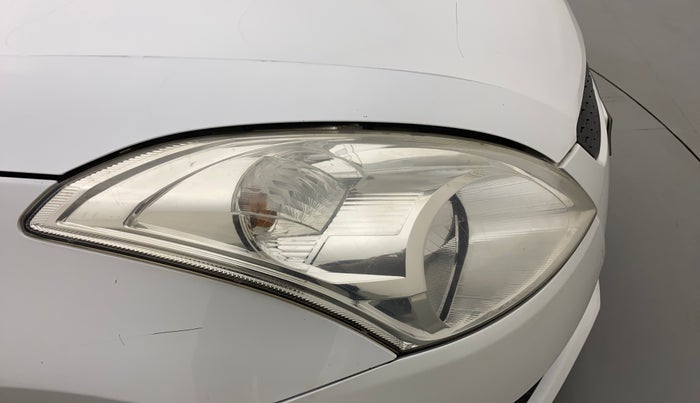 2011 Maruti Swift VDI, Diesel, Manual, 93,268 km, Right headlight - Faded