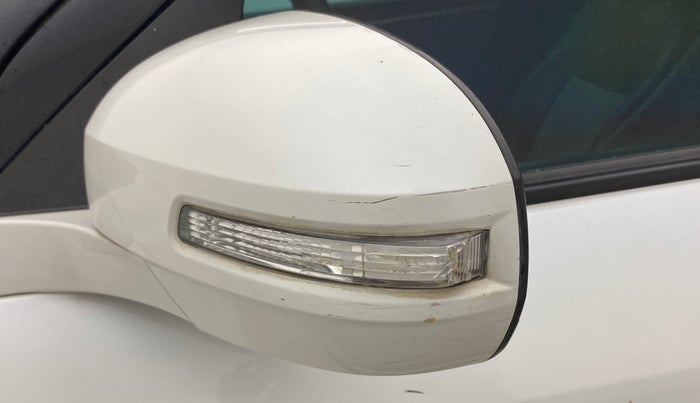 2011 Maruti Swift VDI, Diesel, Manual, 93,268 km, Left rear-view mirror - Indicator light has minor damage