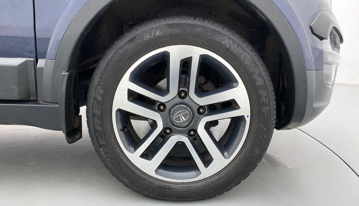 2018 Tata Hexa Varicor 400 XTA, Diesel, Automatic, 35,426 km, Right Front Wheel