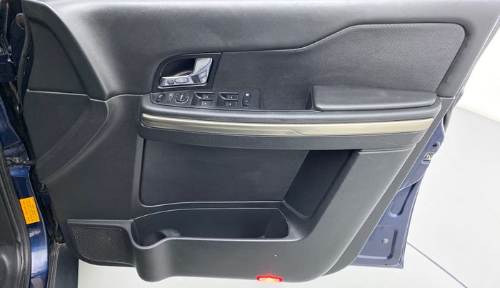 2018 Tata Hexa Varicor 400 XTA, Diesel, Automatic, 35,426 km, Driver Side Door Panels Control