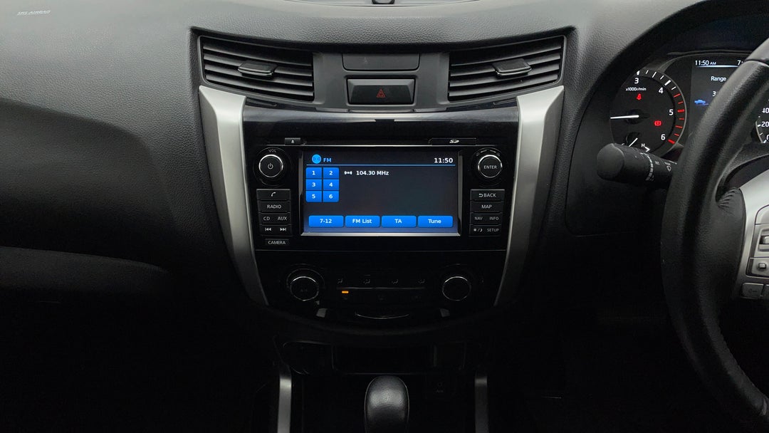 2018 Nissan Navara St (4x2), Automatic, 68976 km, Center Console