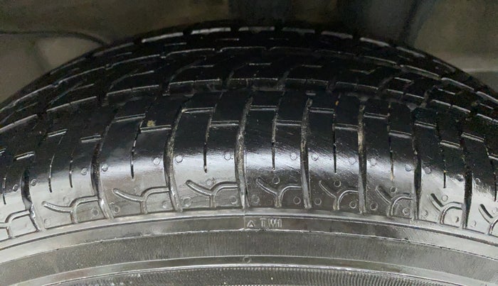2022 Hyundai NEW SANTRO SPORTZ 1.1, Petrol, Manual, 5,549 km, Left Rear Tyre Tread