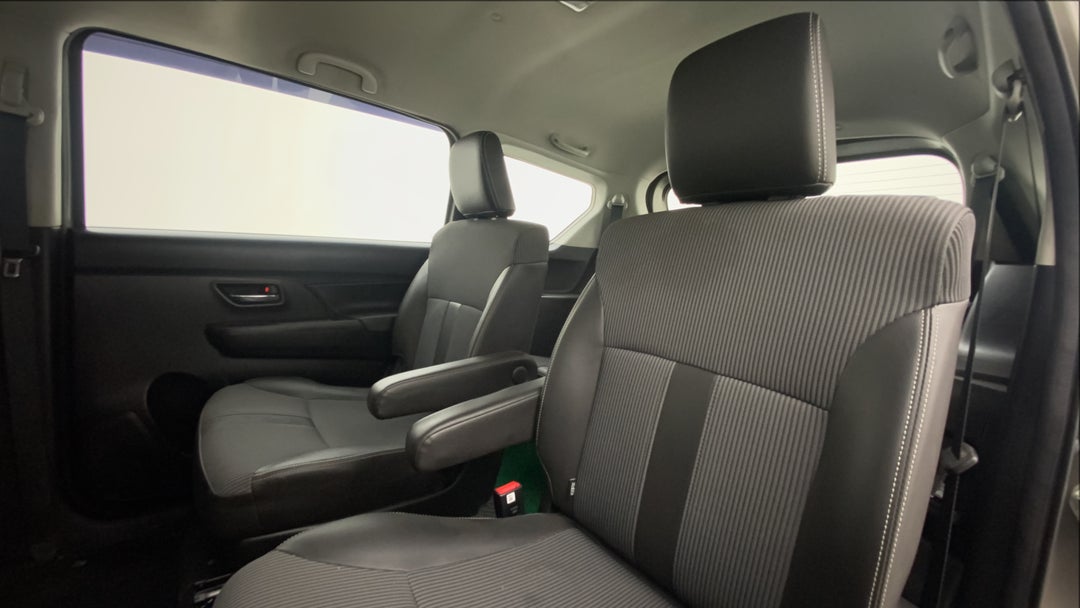 Right Side Rear Door Cabin