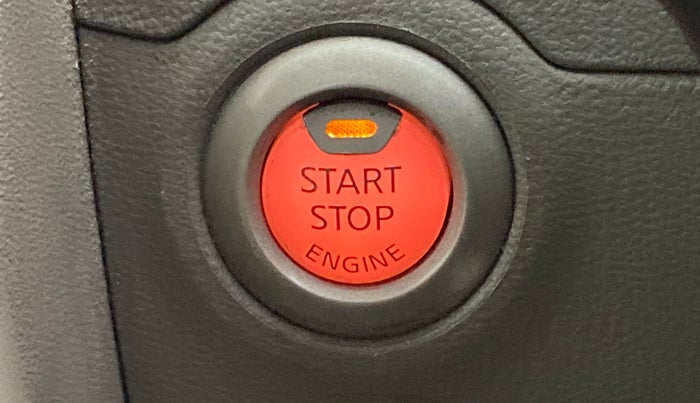 2013 Nissan Micra XV CVT, Petrol, Automatic, 60,867 km, Keyless Start/ Stop Button