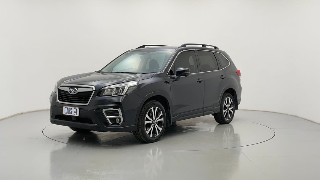 2018 Subaru Forester 2.5i Premium (awd), Automatic, 101609 km, Left Front Diagonal (45- Degree) View