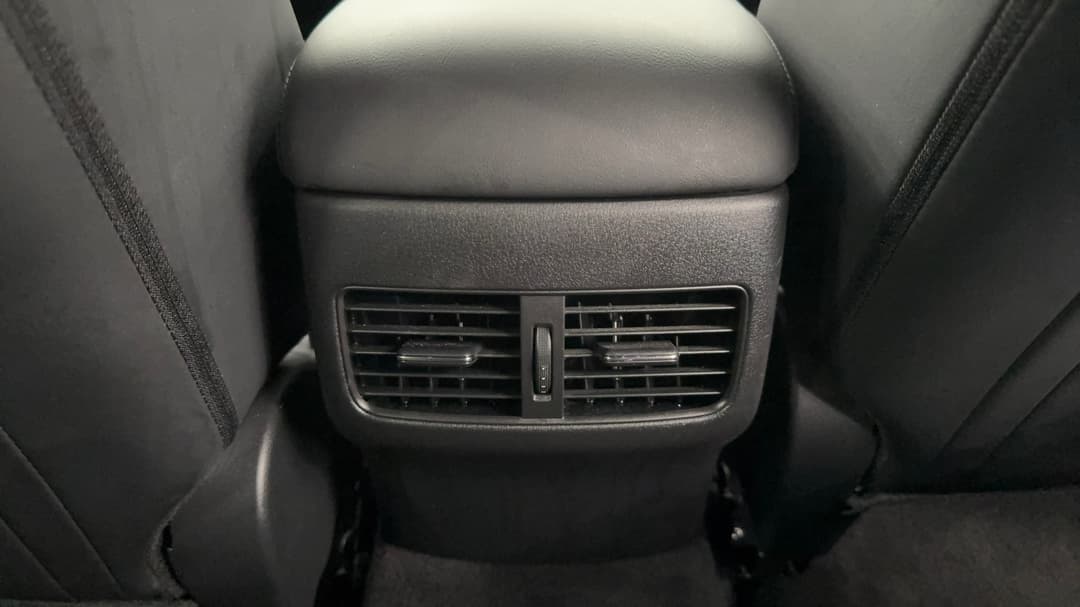 2019 Mazda 3 G25 Astina, Automatic, 46268 km, Rear A/C Vent