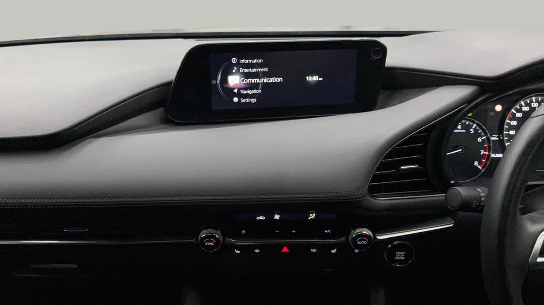 2019 Mazda 3 G25 Astina, Automatic, 46268 km, Center Console