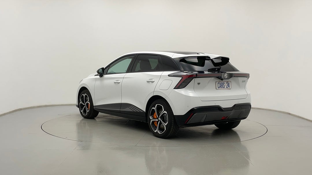 Left Back Diagonal (45- Degree) View