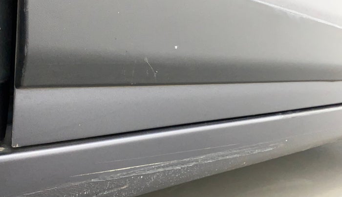 2018 Hyundai Grand i10 SPORTZ 1.2 KAPPA VTVT, CNG, Manual, 79,541 km, Right running board - Minor scratches