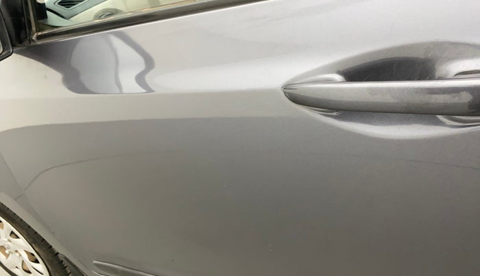 2018 Hyundai Grand i10 SPORTZ 1.2 KAPPA VTVT, CNG, Manual, 79,541 km, Front passenger door - Paint has faded