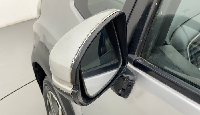 2018 Honda WR-V 1.5L I-DTEC S MT, Diesel, Manual, 51,837 km, Left rear-view mirror - Mirror motor not working