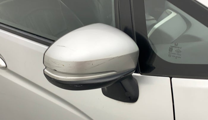 2018 Honda WR-V 1.5L I-DTEC S MT, Diesel, Manual, 51,837 km, Right rear-view mirror - Minor scratches