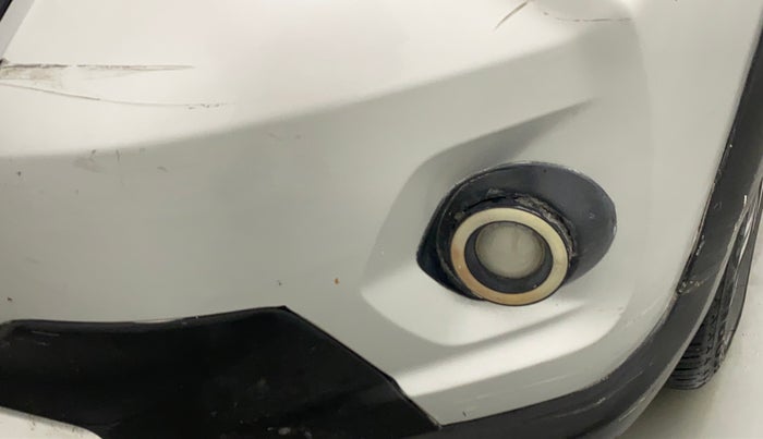 2018 Honda WR-V 1.5L I-DTEC S MT, Diesel, Manual, 51,837 km, Left fog light - Not working