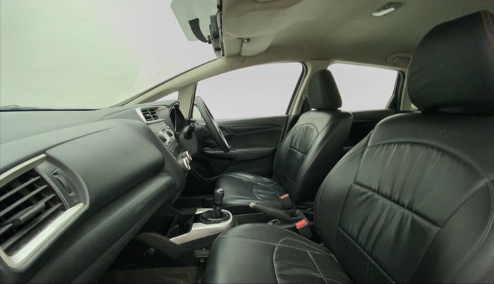 2018 Honda WR-V 1.5L I-DTEC S MT, Diesel, Manual, 51,837 km, Right Side Front Door Cabin