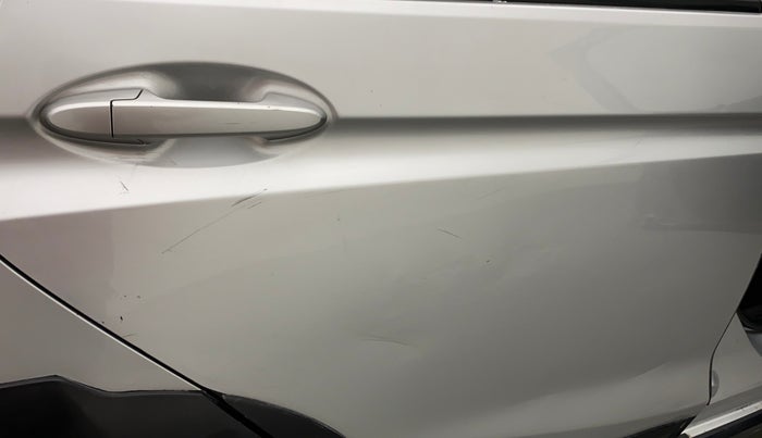 2018 Honda WR-V 1.5L I-DTEC S MT, Diesel, Manual, 51,837 km, Right rear door - Minor scratches