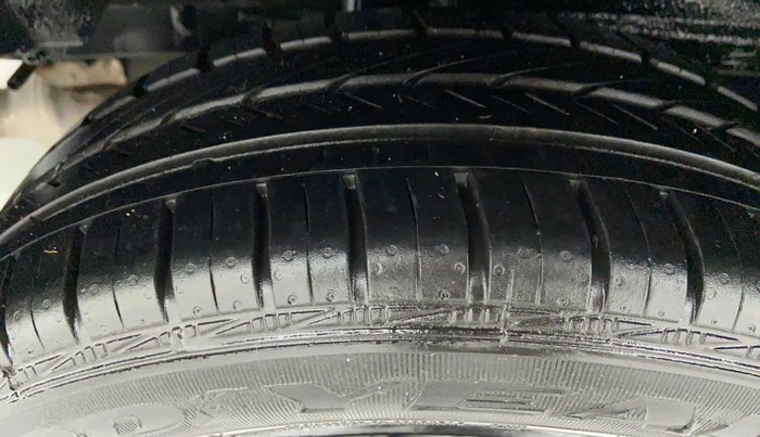 2018 Toyota YARIS J MT, Petrol, Manual, 16,251 km, Right Rear Tyre Tread