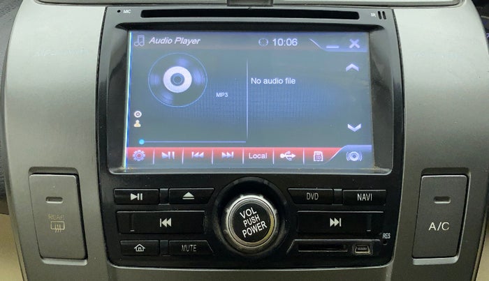 2013 Honda City 1.5L I-VTEC V MT SUNROOF, Petrol, Manual, 1,24,116 km, Infotainment system - GPS Card not working/missing
