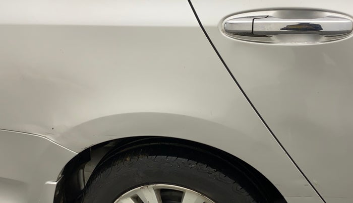 2013 Honda City 1.5L I-VTEC V MT SUNROOF, Petrol, Manual, 1,24,116 km, Right quarter panel - Slightly dented
