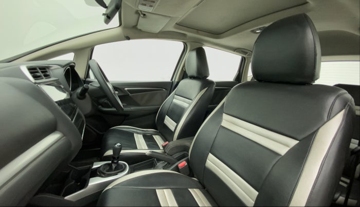 2017 Honda WR-V 1.5L I-DTEC VX MT, Diesel, Manual, 94,306 km, Right Side Front Door Cabin