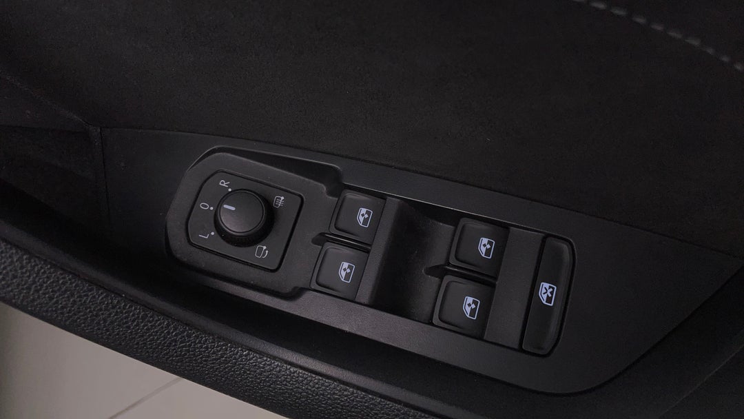 Drivers Side Door Panel Controls