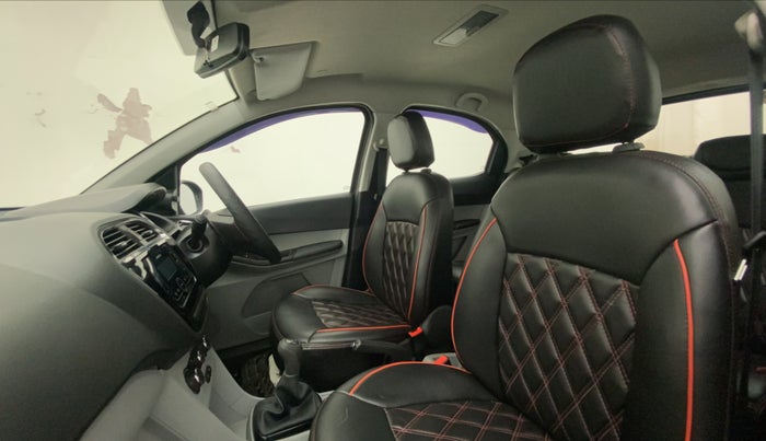 2022 Tata Tiago XT CNG, CNG, Manual, 15,656 km, Right Side Front Door Cabin