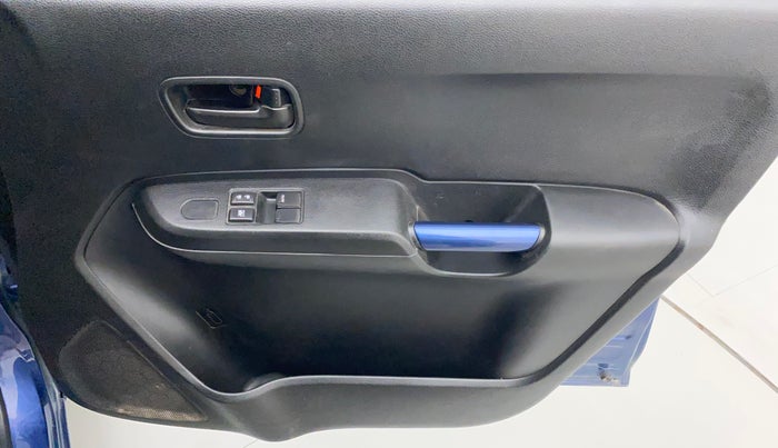 2022 Maruti IGNIS SIGMA 1.2, Petrol, Manual, 51,918 km, Driver Side Door Panels Control