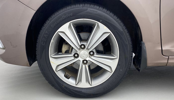 2017 Hyundai Verna 1.6 VTVT SX, Petrol, Manual, 61,844 km, Left Front Wheel