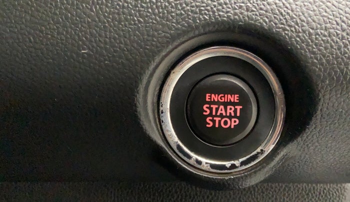 2018 Maruti Swift ZXI AMT, Petrol, Automatic, 1,06,179 km, Keyless Start/ Stop Button