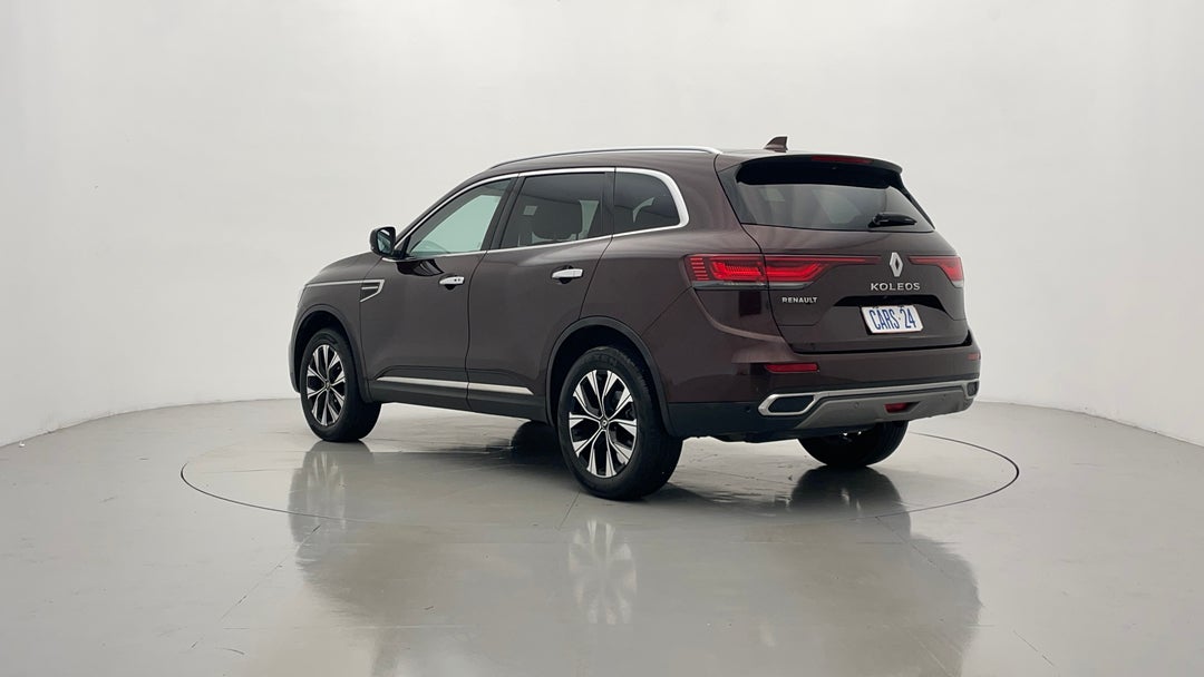 Left Back Diagonal (45- Degree) View