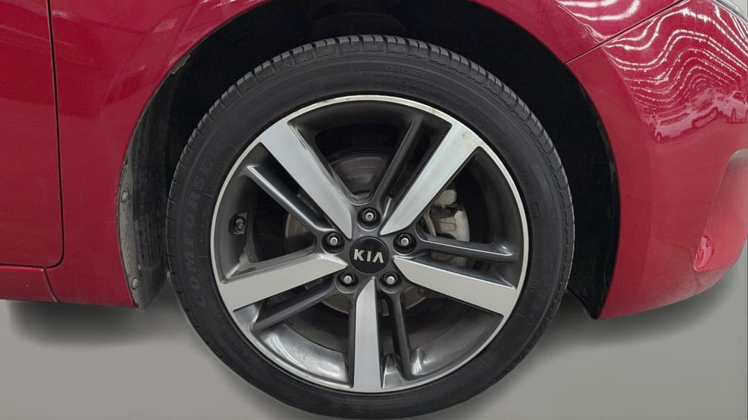 2018 Kia Cerato Sport, Automatic, 114489 km, Right Front Wheel