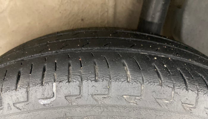 2017 Maruti IGNIS DELTA 1.2, Petrol, Manual, 83,501 km, Left Rear Tyre Tread