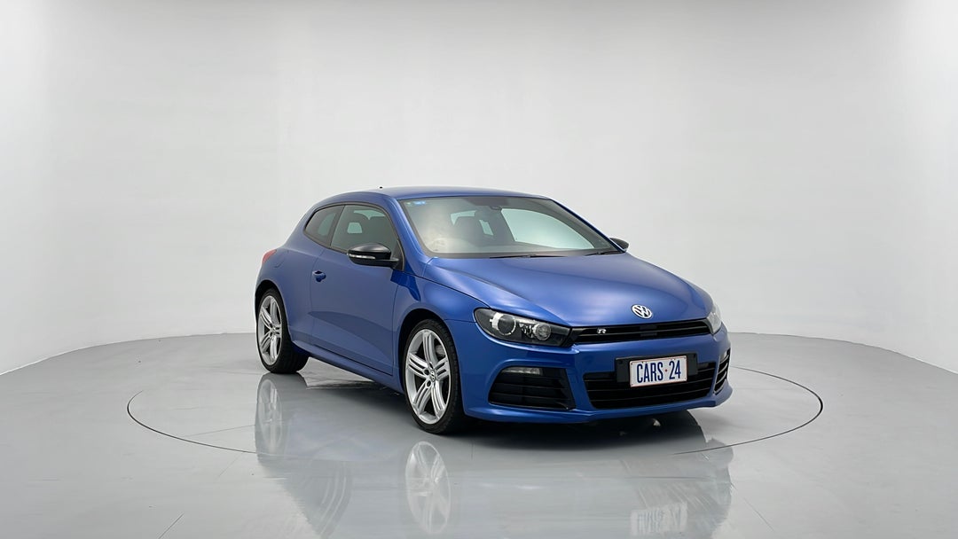 Right Front Diagonal (45- Degree) View