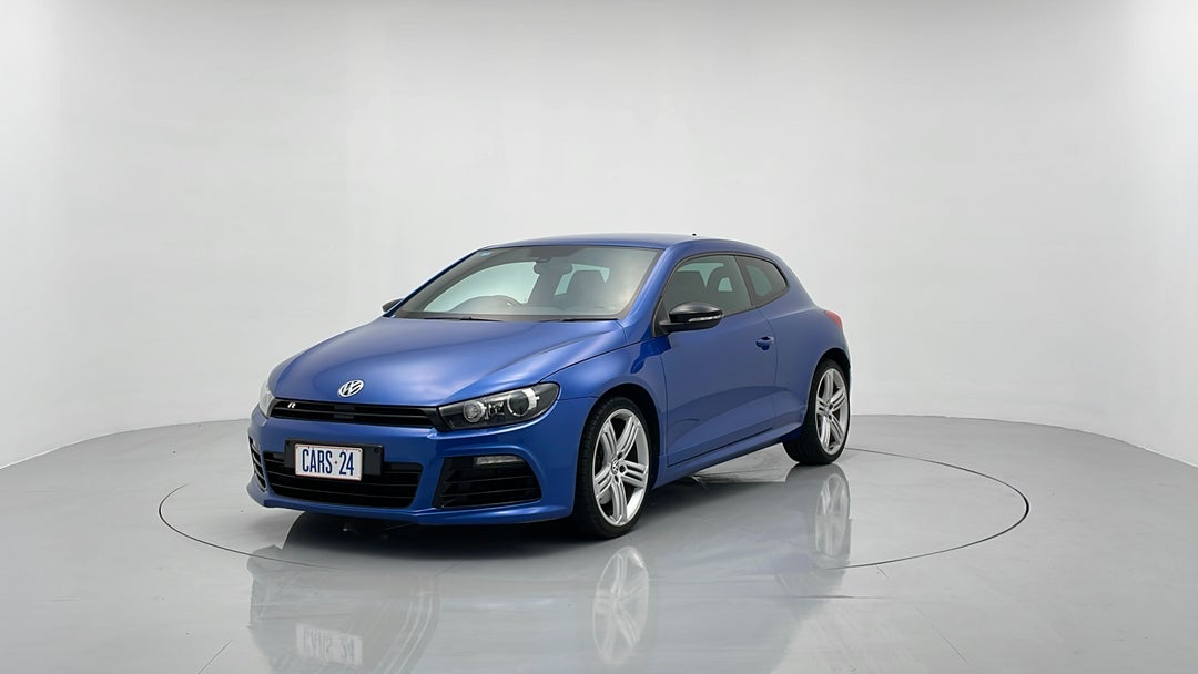 Left Front Diagonal (45- Degree) View