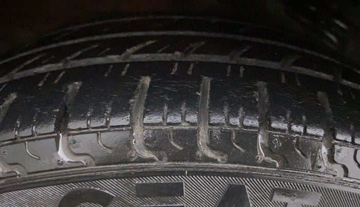 2011 Maruti Alto K10 VXI P, Petrol, Manual, 45,173 km, Right Rear Tyre Tread