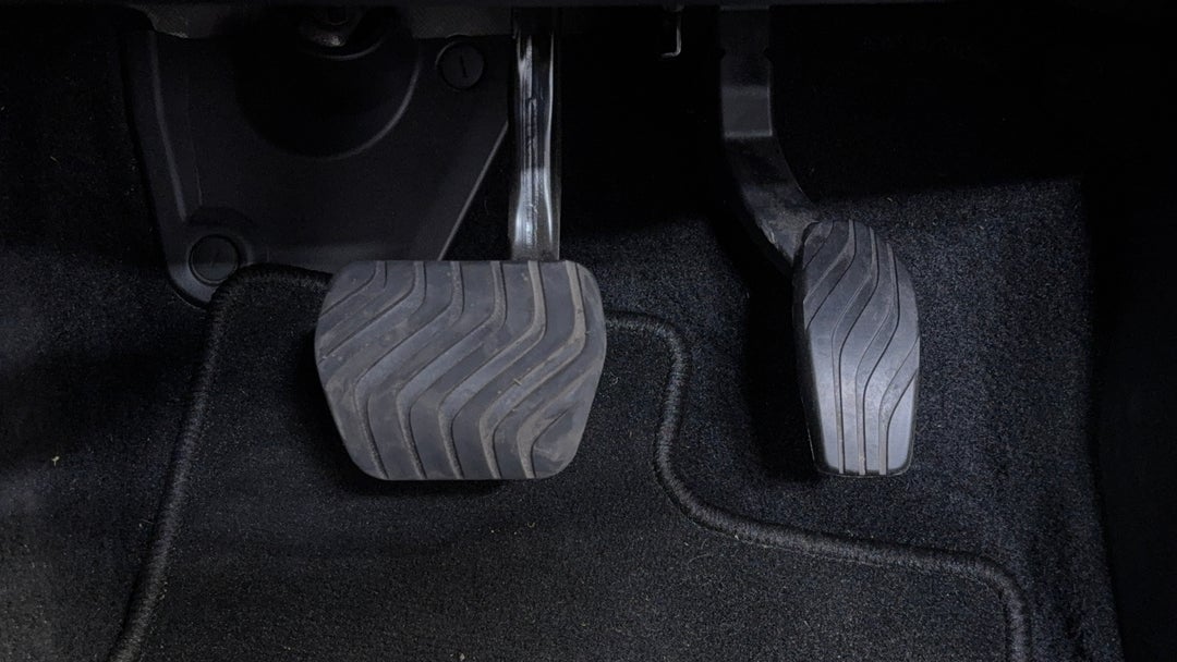 Pedals and Footmat