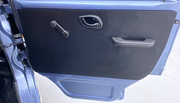 2017 Maruti Eeco 5 STR WITH AC PLUSHTR, Petrol, Manual, 11,553 km, Driver Side Door Panels Control
