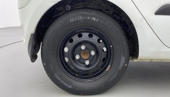 2011 Hyundai i10 MAGNA 1.2 KAPPA2, Petrol, Manual, 63,857 km, Right Rear Wheel