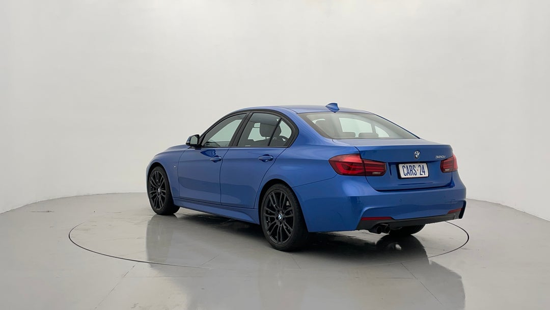 Left Back Diagonal (45- Degree) View