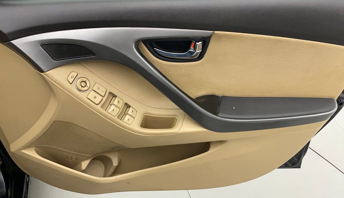 2013 Hyundai New Elantra SX 1.8 MT, Petrol, Manual, 69,400 km, Driver Side Door Panels Control