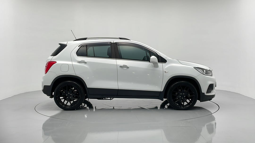 2019 Holden Trax Lt, Automatic, 43928 km, Right Side View