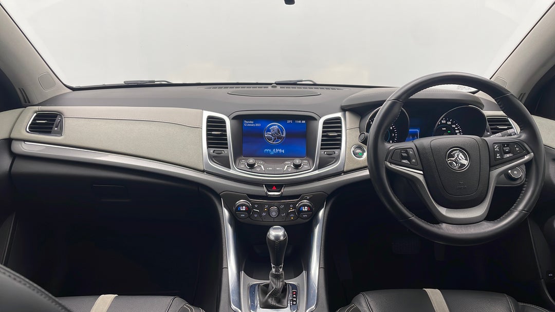 2015 Holden Calais Calais, Automatic, 110712 km, Dashboard View