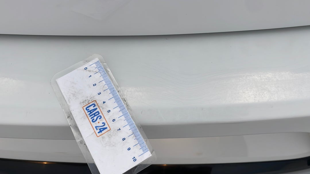 2015 Holden Calais Calais, Automatic, 110712 km, Bumper Rear Scratch