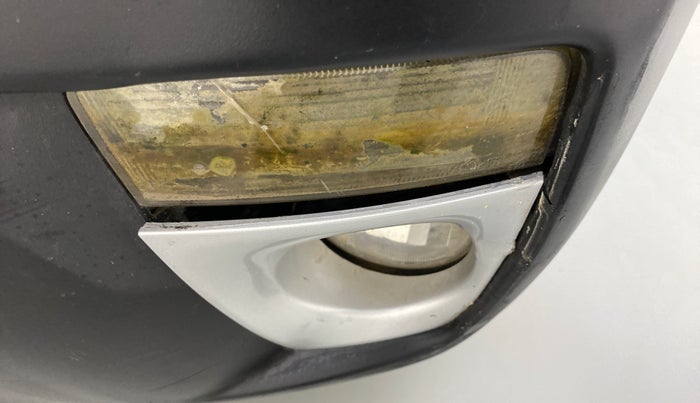 2015 Toyota Etios CROSS G, Petrol, Manual, 30,243 km, Left fog light - Not fixed properly