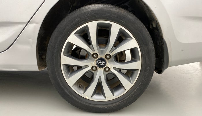 2014 Hyundai Verna FLUIDIC 1.6 SX CRDI OPT, Diesel, Manual, 62,347 km, Left Rear Wheel