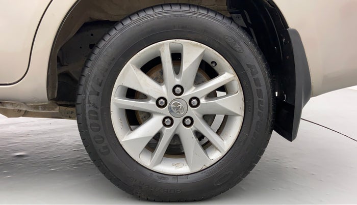 2016 Toyota Innova Crysta 2.8 GX AT 8 STR, Diesel, Automatic, 2,15,116 km, Left Rear Wheel