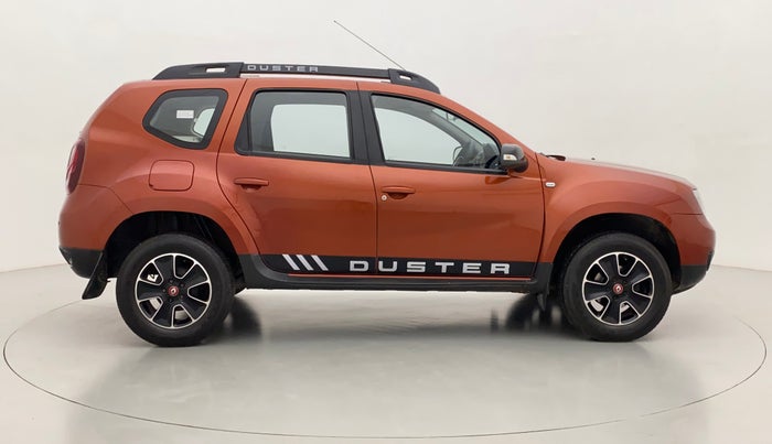 2017 Renault Duster RXS CVT 106 PS, Petrol, Automatic, 33,048 km, Right Side View