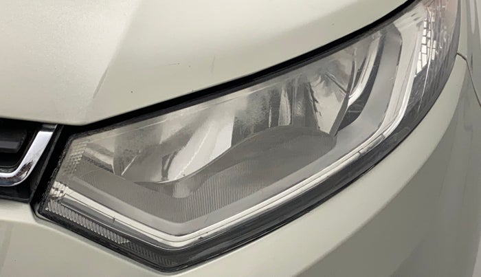 2016 Ford Ecosport TITANIUM+ 1.0L ECOBOOST, CNG, Manual, 67,478 km, Left headlight - Faded