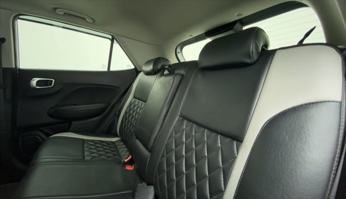 2019 Hyundai VENUE 1.4 CRDI MT SX, Diesel, Manual, 97,611 km, Right Side Rear Door Cabin